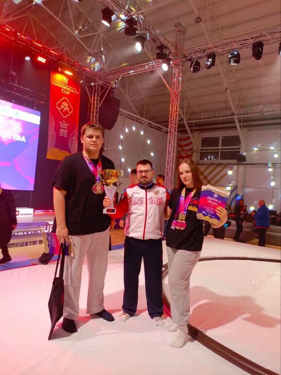 ЧЕХОВСКИЕ СПОРТСМЕНЫ ОДНИ ИЗ СИЛЬНЕЙШИХ СУМОИСТОВ «КУБКА СОДРУЖЕСТВА» 2025 ЧЕХОВСКИЕ СПОРТСМЕНЫ ОДНИ ИЗ СИЛЬНЕЙШИХ СУМОИСТОВ «КУБКА СОДРУЖЕСТВА» 2025