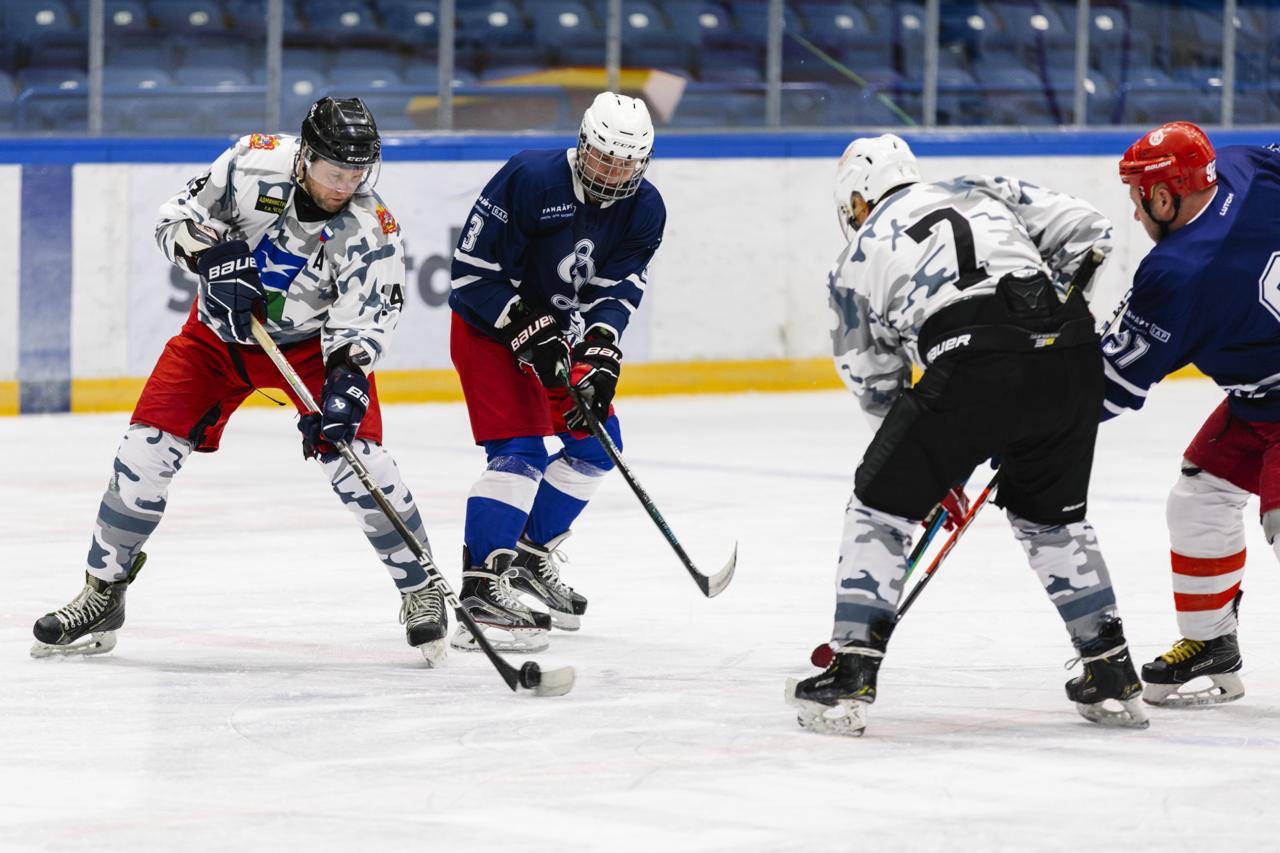 Михаил Собакин: В Чехове начался Чемпионат муниципального округа по хоккею с шайбой среди любительских команд Михаил Собакин: В Чехове начался Чемпионат муниципального округа по хоккею с шайбой среди любительских команд