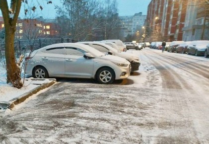 Игорь Трифонов: С раннего утра городские коммунальные и дорожные службы приступили к уборке территорий