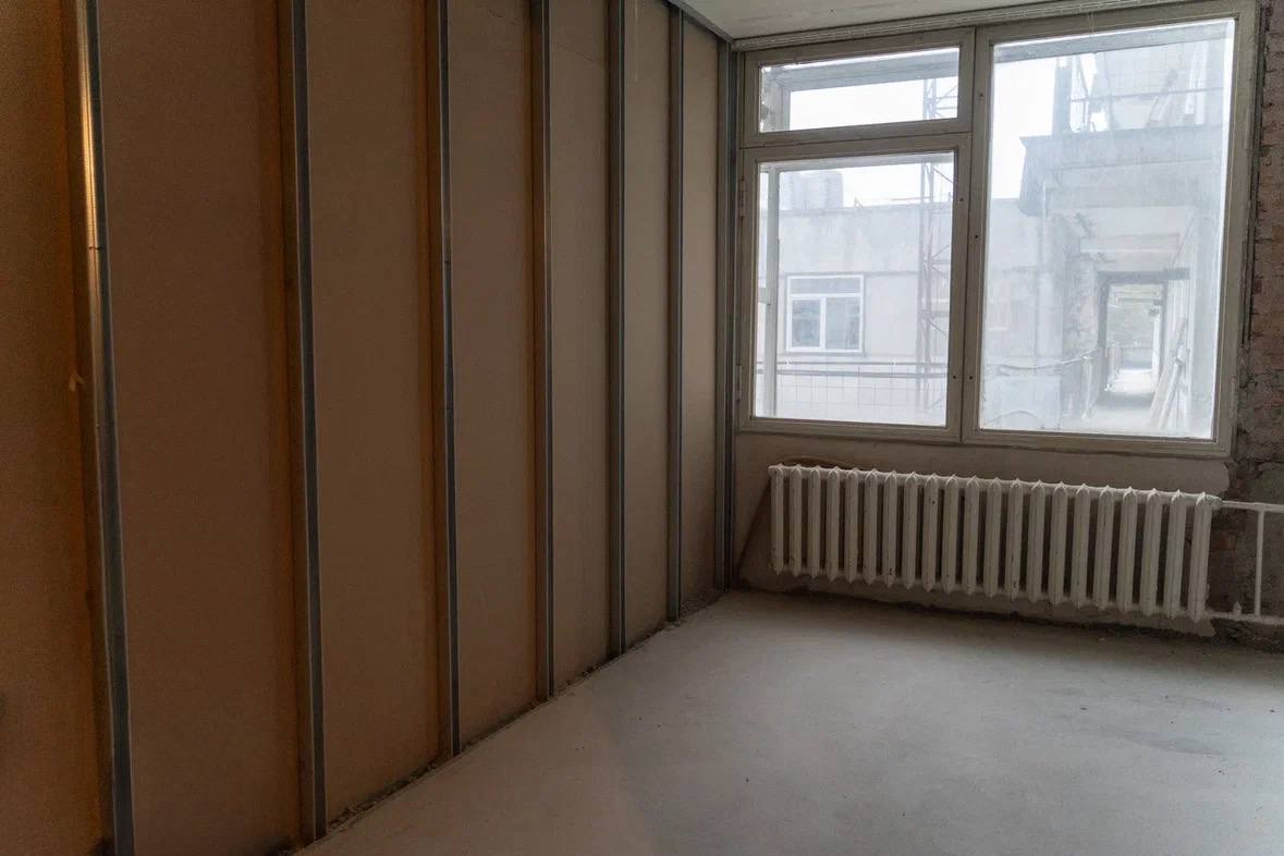 В городском стационаре продолжаются работы по обновлению отделений главного корпуса В городском стационаре продолжаются работы по обновлению отделений главного корпуса