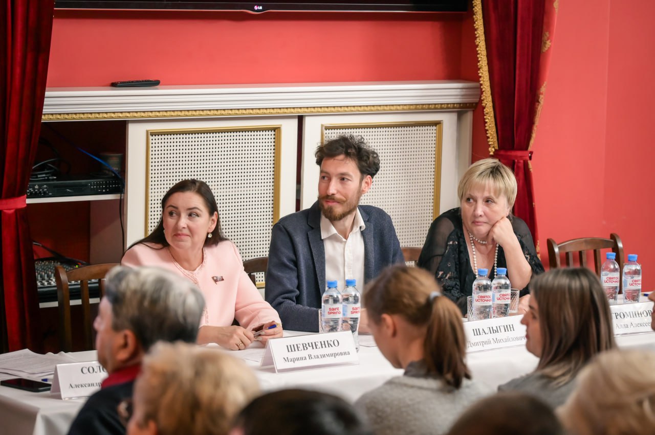 В Сергиево-Посадском округе состоялся первый форум о наследии Подмосковья В Сергиево-Посадском округе состоялся первый форум о наследии Подмосковья