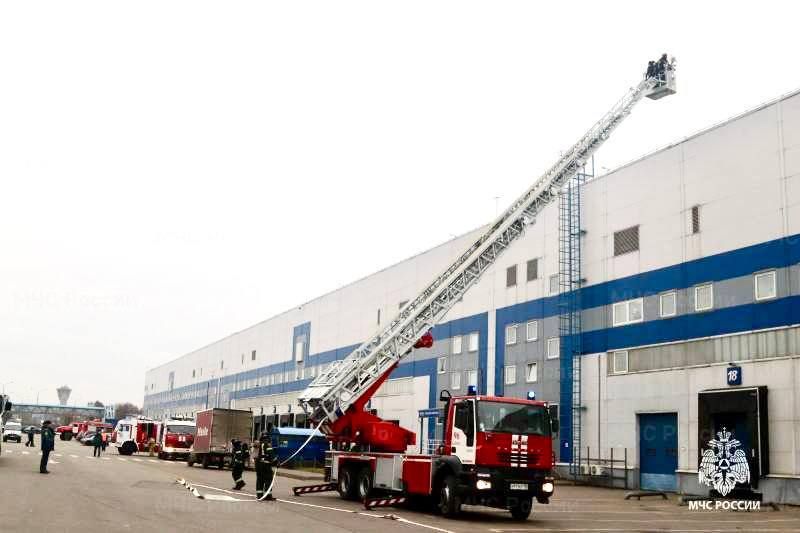 Пожарные учения проведены на территории индустриального парка в Химках