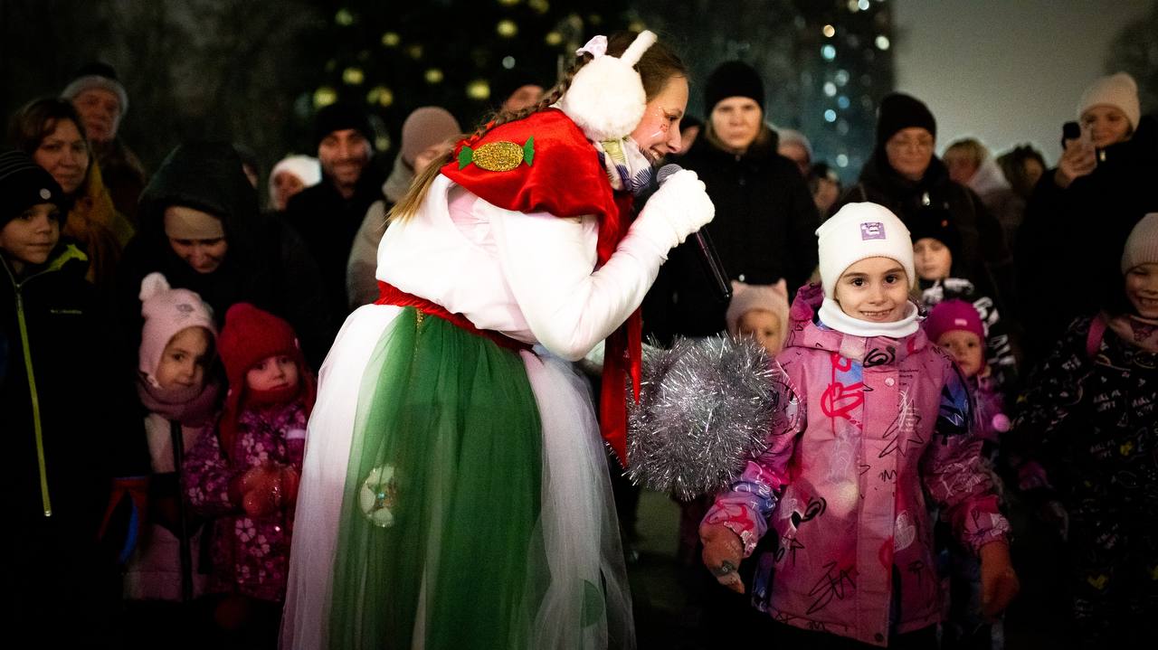 Жителей Люберец приглашают в парки на волшебный праздник «Парки. Сказки. Торжество» Жителей Люберец приглашают в парки на волшебный праздник «Парки. Сказки. Торжество»