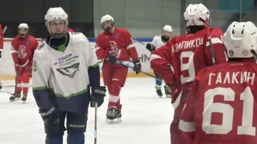 НАШИ ЮНЫЕ «ВИТЯЗИ» В ХОККЕЕ!