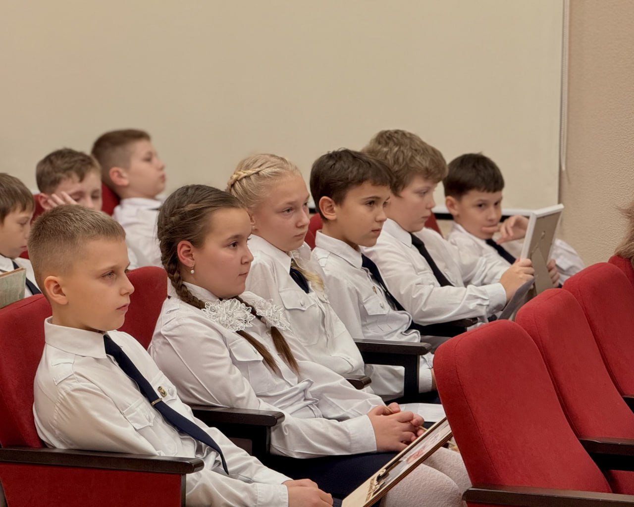 В Химках провели вечер памяти Героев Отечества В Химках провели вечер памяти Героев Отечества