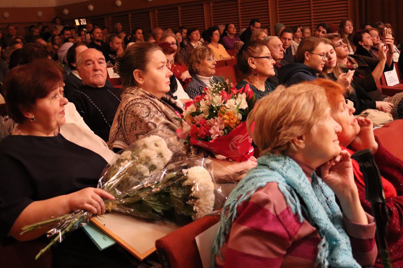 Детская школа искусств имени А.А. Алябьева отметила 60-летний юбилей Детская школа искусств имени А.А. Алябьева отметила 60-летний юбилей