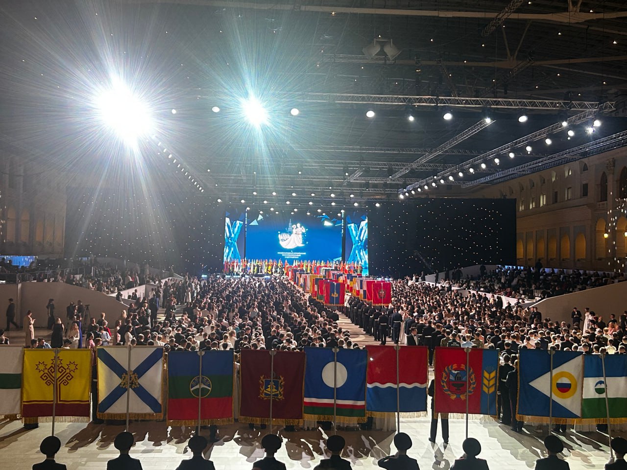 Химки – на главном кадетском балу страны Химки – на главном кадетском балу страны