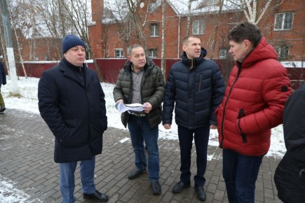 В Долгопрудном продолжается работа по созданию альтернативных парковочных мест на Новом бульваре