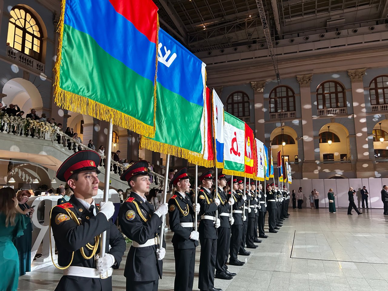 Химки – на главном кадетском балу страны Химки – на главном кадетском балу страны