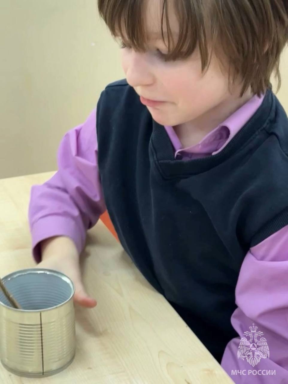 Волонтеры и семья спасателя провели мастер-класс для детей Волонтеры и семья спасателя провели мастер-класс для детей