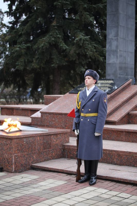 � ������ ������� ������ ������ � ������� ����� ��� ��������