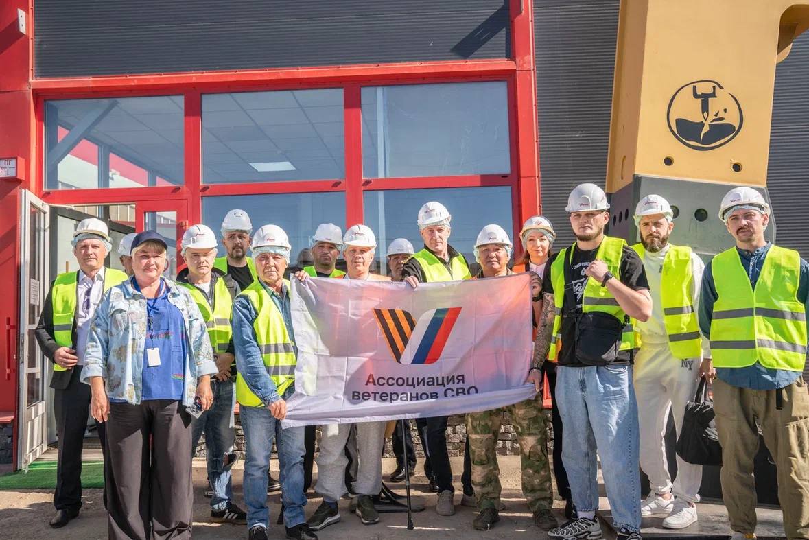 В Домодедово продолжается системная поддержка участников СВО: помощь в быту, адаптация и профессиональное развитие В Домодедово продолжается системная поддержка участников СВО: помощь в быту, адаптация и профессиональное развитие