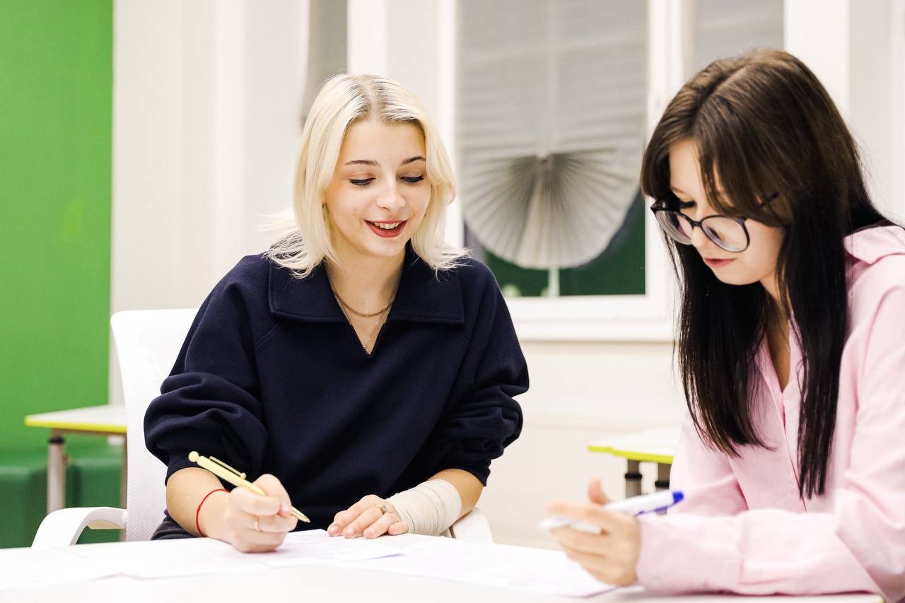 Кем стать: школьников Химок знакомят с перспективными профессиями Кем стать: школьников Химок знакомят с перспективными профессиями