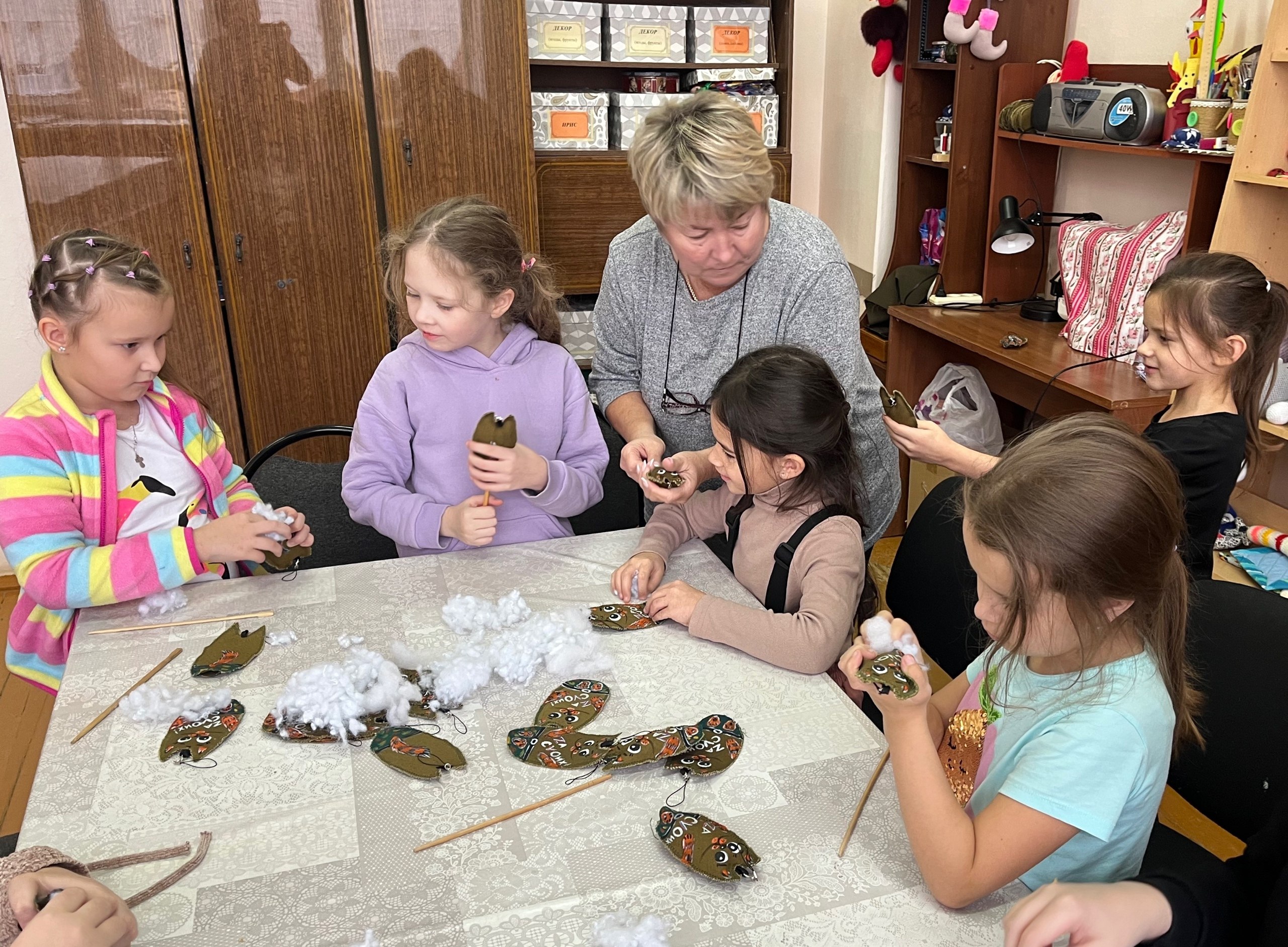 Котики-обереги: в Ступино шьют и рисуют талисманы для участников СВО Котики-обереги: в Ступино шьют и рисуют талисманы для участников СВО