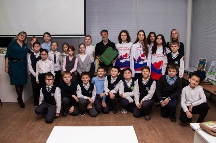 Солнечногорские школьники почтили память Героев Отечества