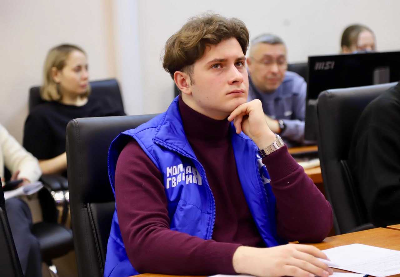 Константин Михальков: Завершилось заседание Президиума нашего регионального отделения «Единой России» под руководством Игоря Брынцалова Константин Михальков: Завершилось заседание Президиума нашего регионального отделения «Единой России» под руководством Игоря Брынцалова