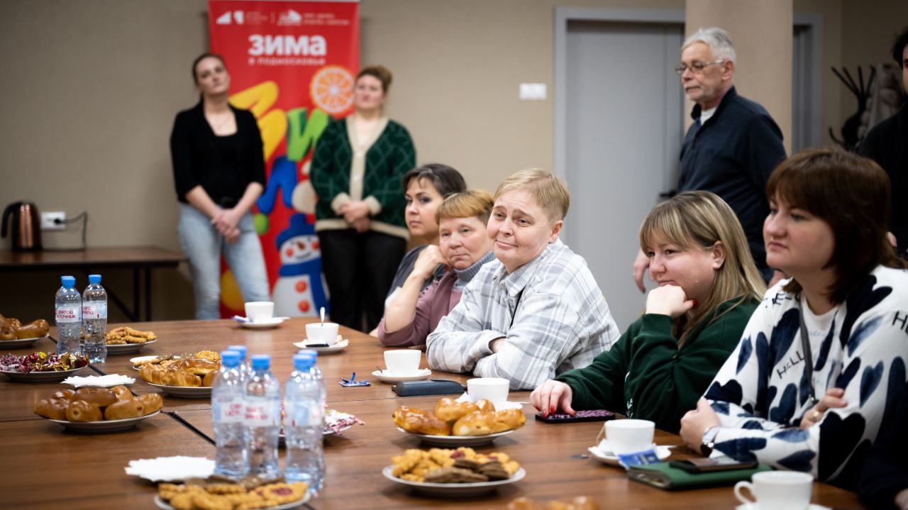 Владимир Волков: В Дзержинском встретились с близкими участников специальной военной операции Владимир Волков: В Дзержинском встретились с близкими участников специальной военной операции