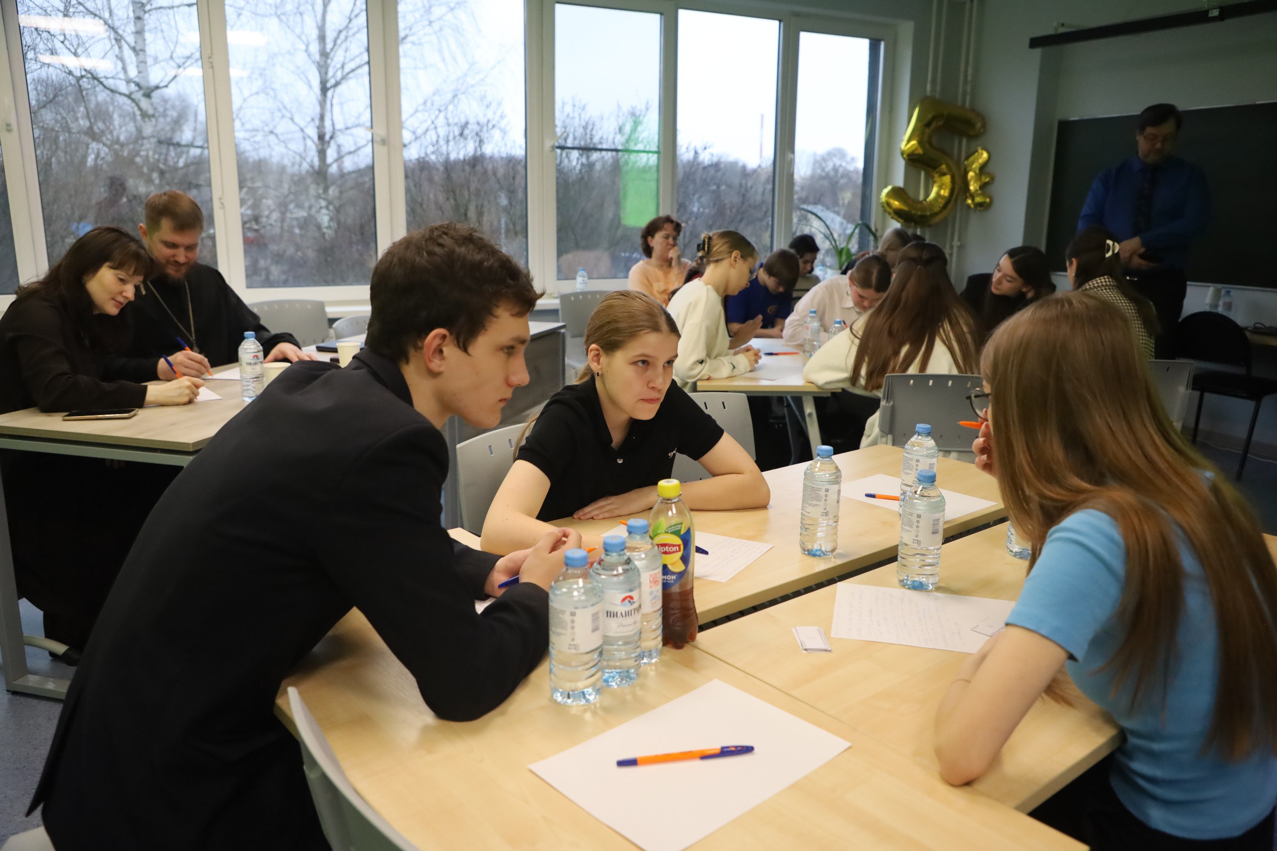 В корпусе №2 комплекса «Школа современного образования» провели просветительскую игру В корпусе №2 комплекса «Школа современного образования» провели просветительскую игру