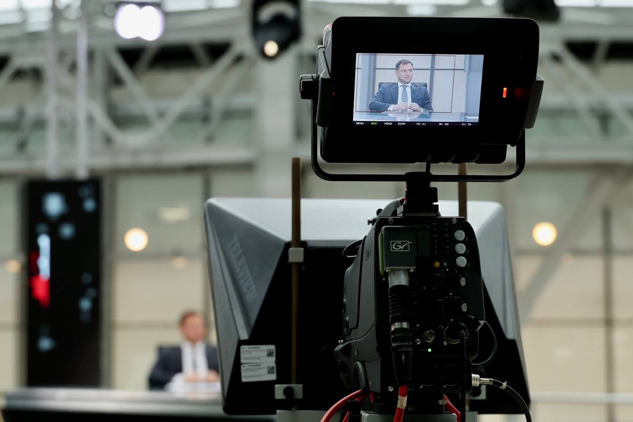 Николай Ханин: Утро начинаем на телеканале 360! Николай Ханин: Утро начинаем на телеканале 360!