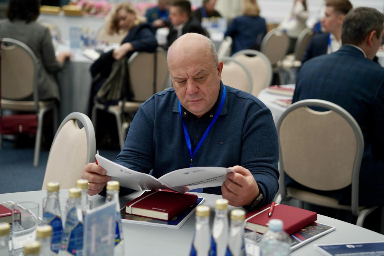 Команда Администрации Пушкинского награждена Благодарностью губернатора Московской области Команда Администрации Пушкинского награждена Благодарностью губернатора Московской области