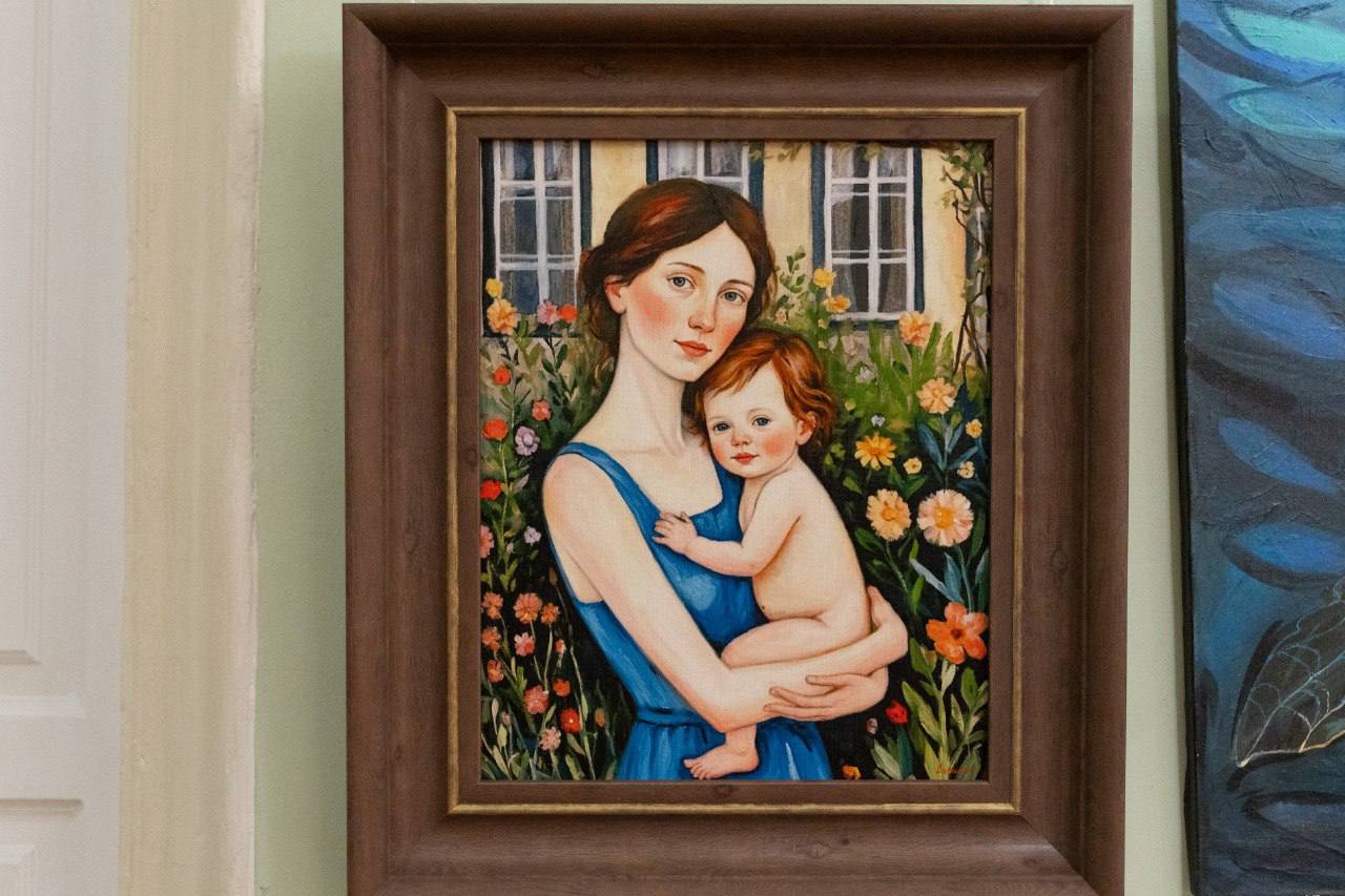 Во Дворце культуры Жуковского открылась выставка «Души материнской свет» Во Дворце культуры Жуковского открылась выставка «Души материнской свет»