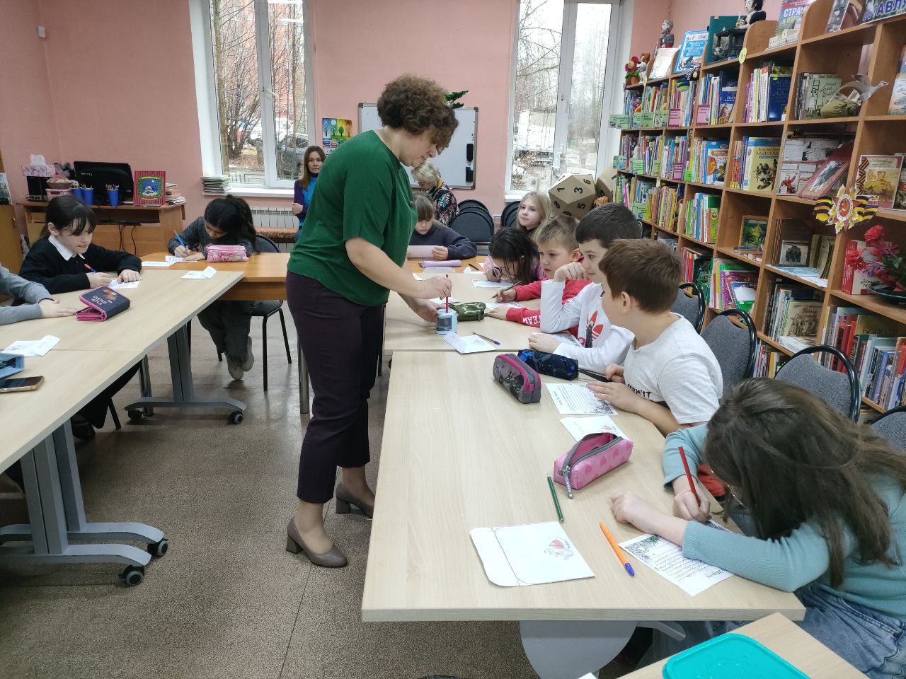 Школьники города Чехова рассказали, почему письмо Деду Морозу нужно положить в морозилку Школьники города Чехова рассказали, почему письмо Деду Морозу нужно положить в морозилку