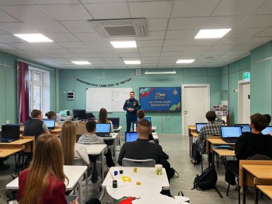 В рамках празднования 35-летия МЧС России, а также в преддверии новогодних и рождественских праздников, сотрудники отдела надзорной деятельности и профилактической работы по городскому округу Чехов провели урок по пожарной...