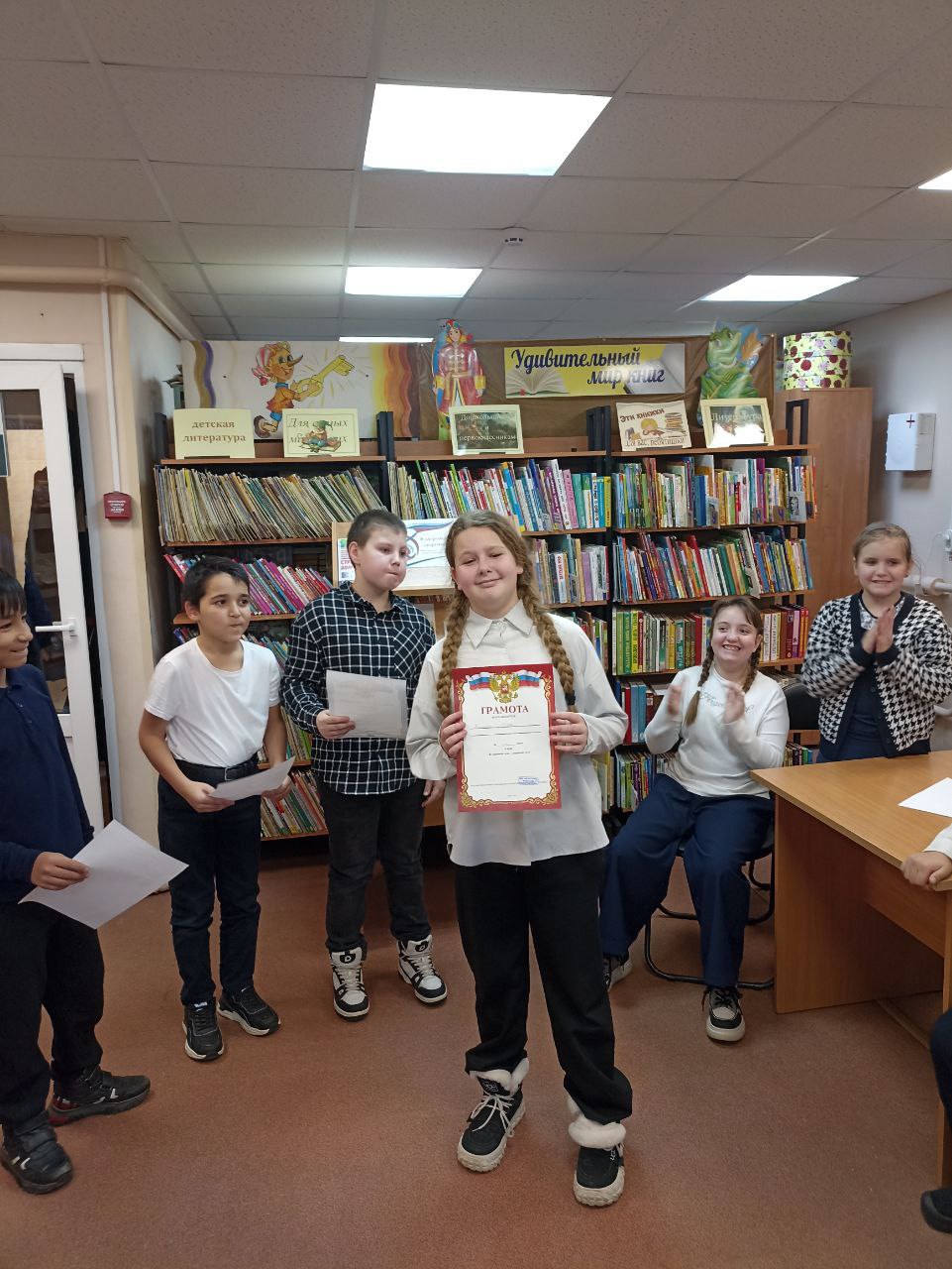 Познавательная игра «В здоровом теле – здоровый дух» прошла в Молодинской сельской библиотеке 11 декабря 2025 года Познавательная игра «В здоровом теле – здоровый дух» прошла в Молодинской сельской библиотеке 11 декабря 2025 года