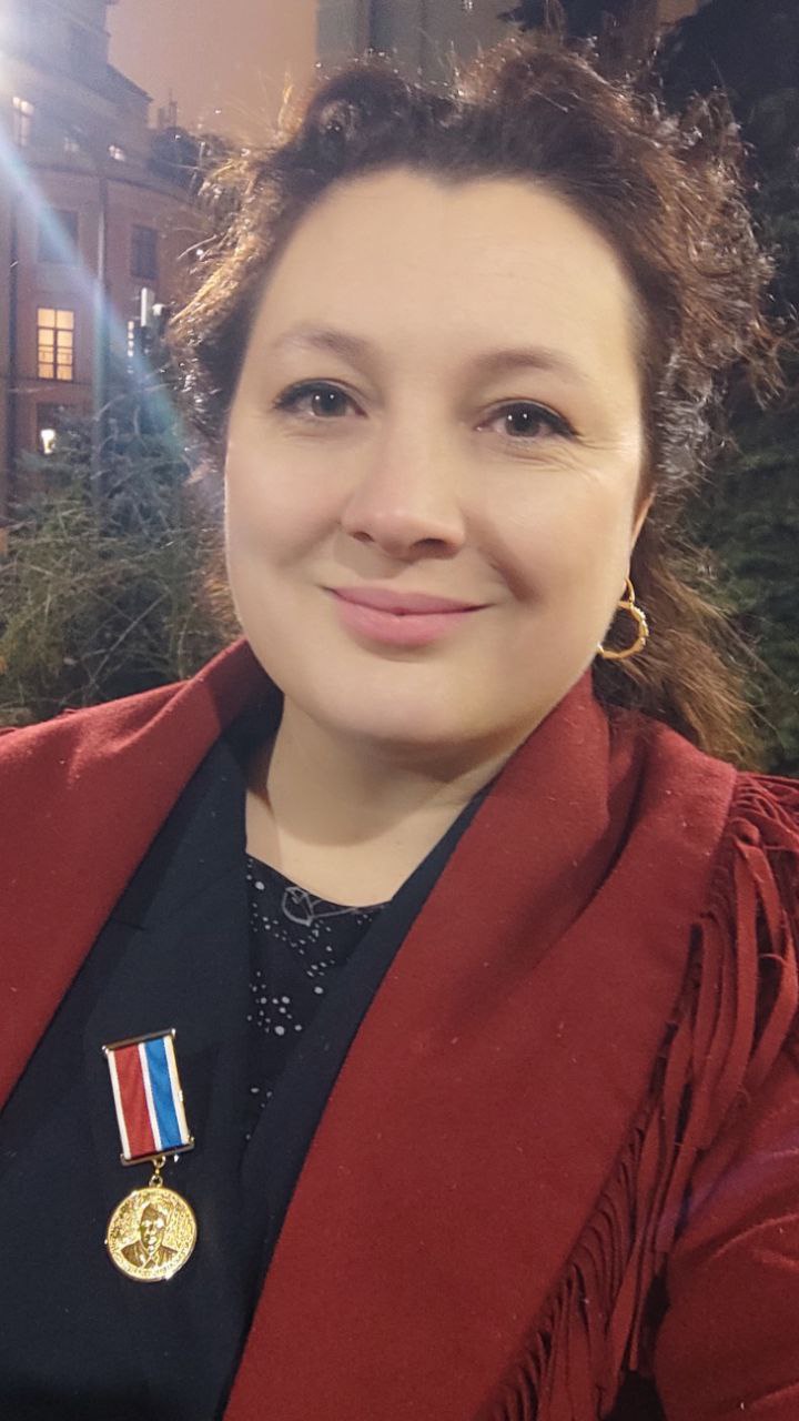 Режиссёр из Долгопрудного награждена медалью Александра Твардовского Режиссёр из Долгопрудного награждена медалью Александра Твардовского