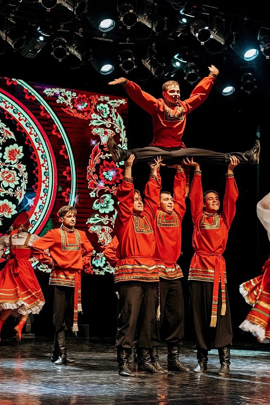 В Воскресенске состоялась праздничная концертная программа «Эдельвейсу – 25!» В Воскресенске состоялась праздничная концертная программа «Эдельвейсу – 25!»