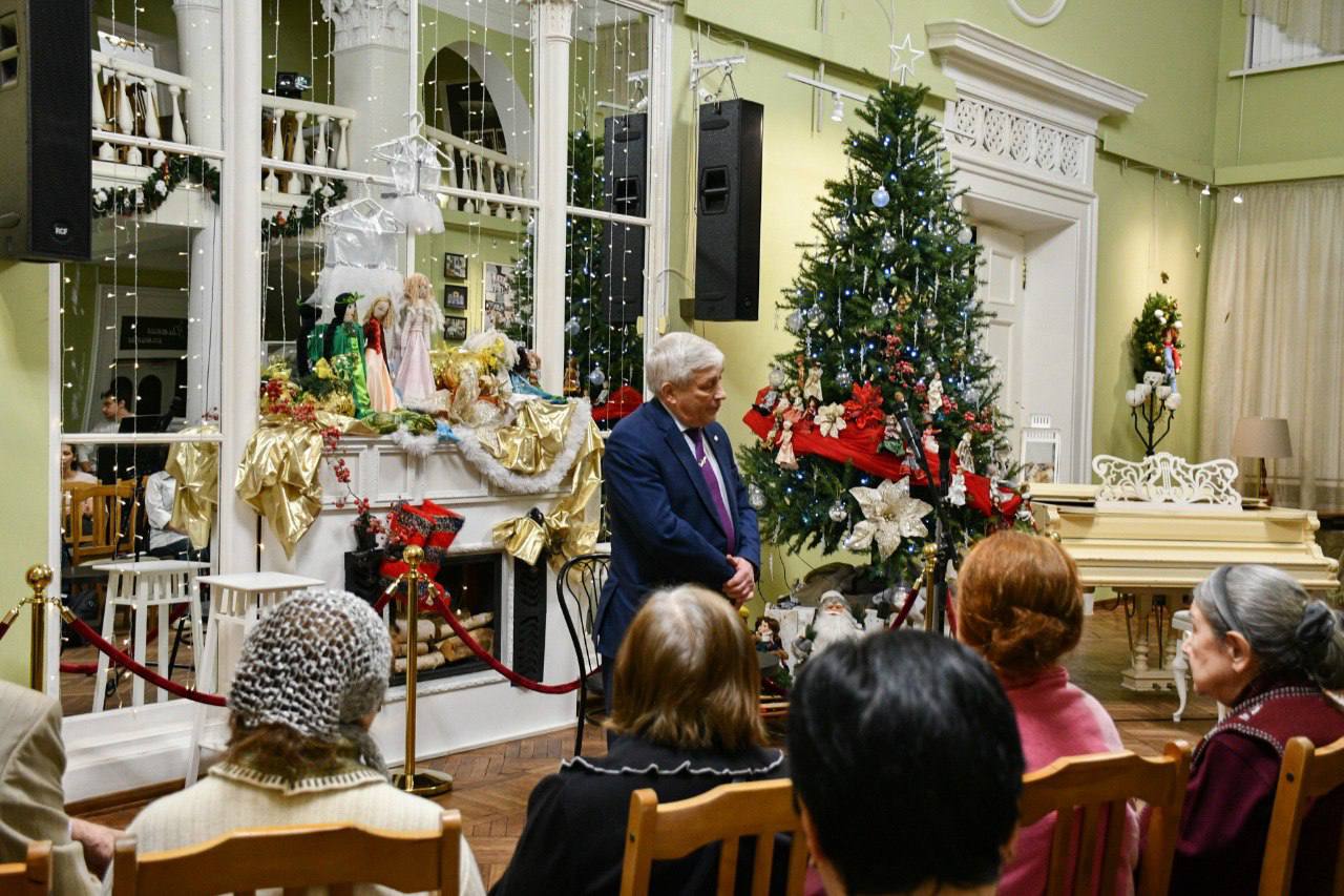 Жуковскому Литературному объединению «Крылья» исполнилось 50 лет Жуковскому Литературному объединению «Крылья» исполнилось 50 лет