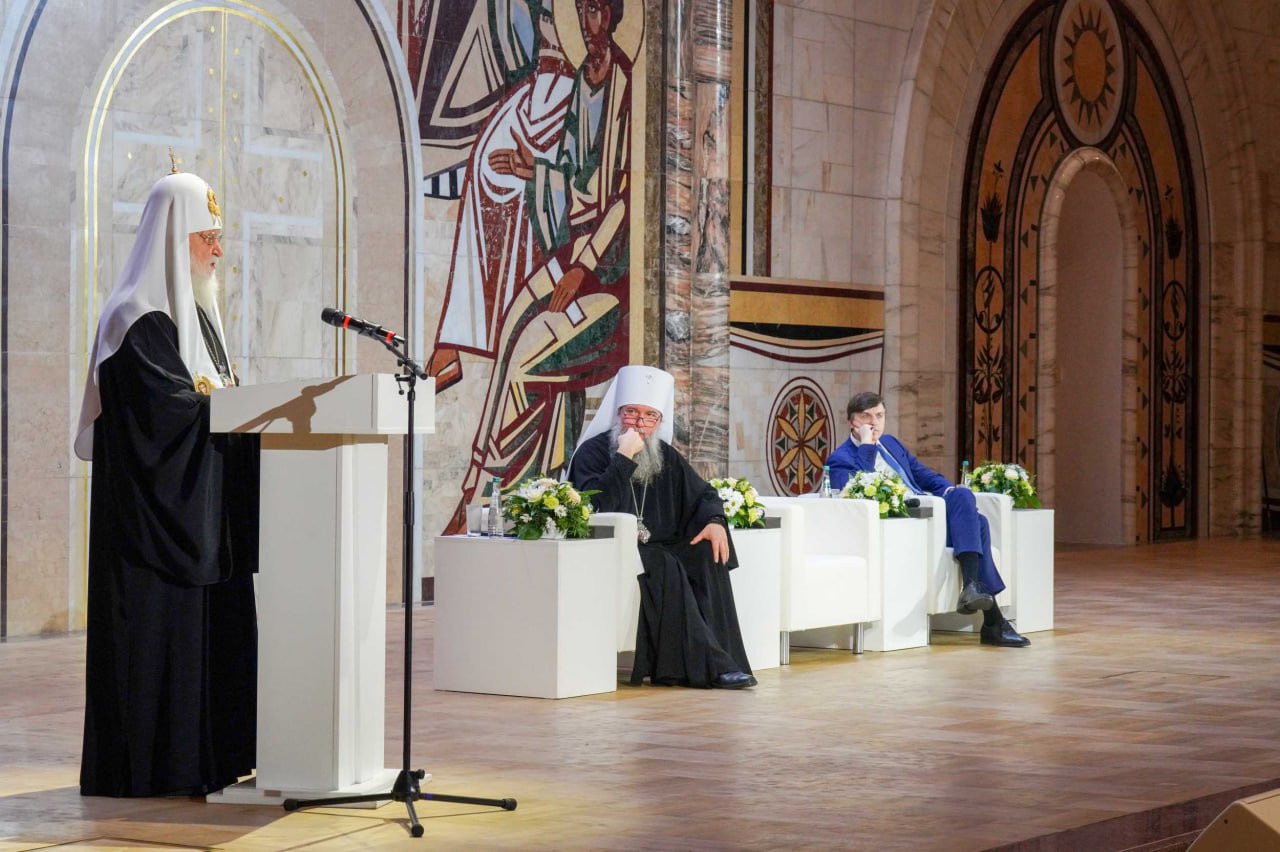 Учителя из Долгопрудного встретились с Патриархом Московским и всея Руси