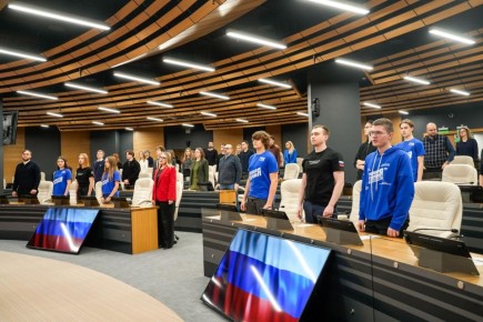 В Мособлдуме прошёл Молодёжный правовой диктант на знание Конституции Российской Федерации