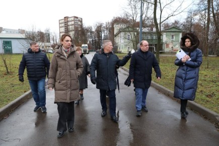 Сегодня в составе рабочей группы провели детальный обход территории парка Мысово