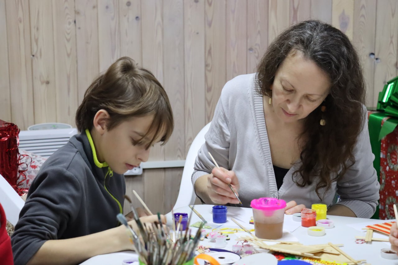 Мастер-класс по созданию новогодних украшений своими руками прошел в ступинском парке Островского Мастер-класс по созданию новогодних украшений своими руками прошел в ступинском парке Островского