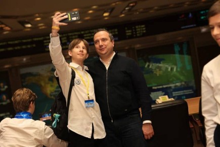 Игорь Трифонов: Победители региональной математической олимпиады «Вершина» посетили Центр управления полётами в Королёве