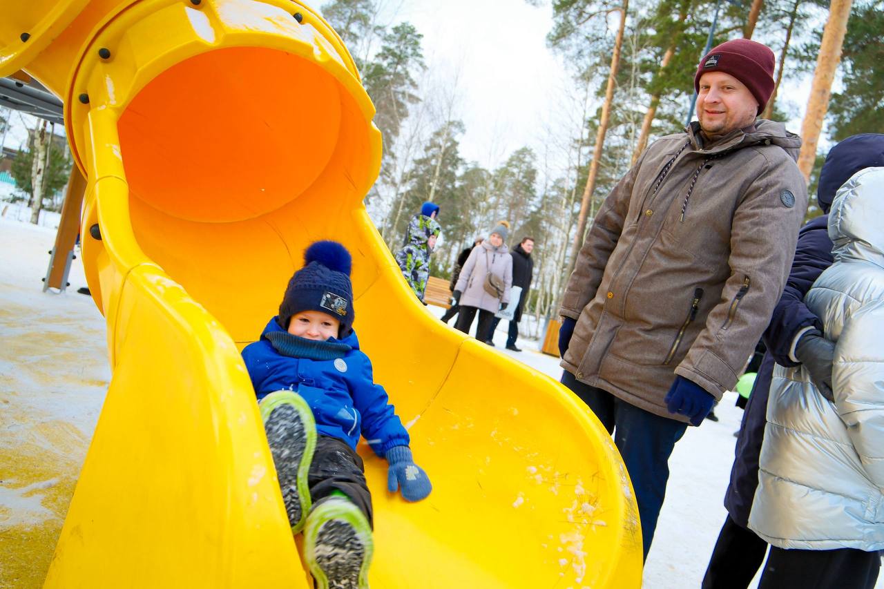 В Орехово-Зуеве почти на полгода раньше срока открыт наш первый благоустроенный лесопарк, который теперь носит имя "Стрелки"! В Орехово-Зуеве почти на полгода раньше срока открыт наш первый благоустроенный лесопарк, который теперь носит имя "Стрелки"!