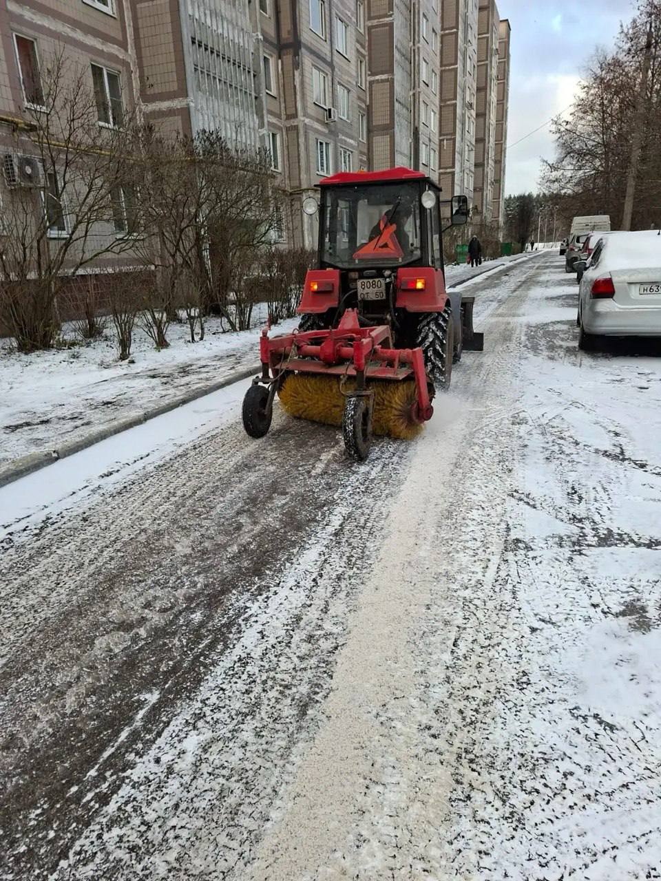 Циклон принёс в Домодедово снег Циклон принёс в Домодедово снег
