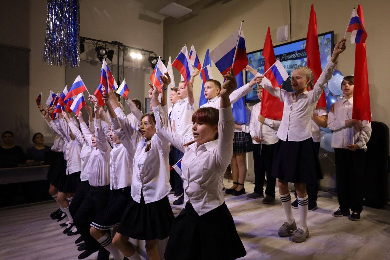 Туровская школа в местечке Данки отметила своё 65-летие Туровская школа в местечке Данки отметила своё 65-летие