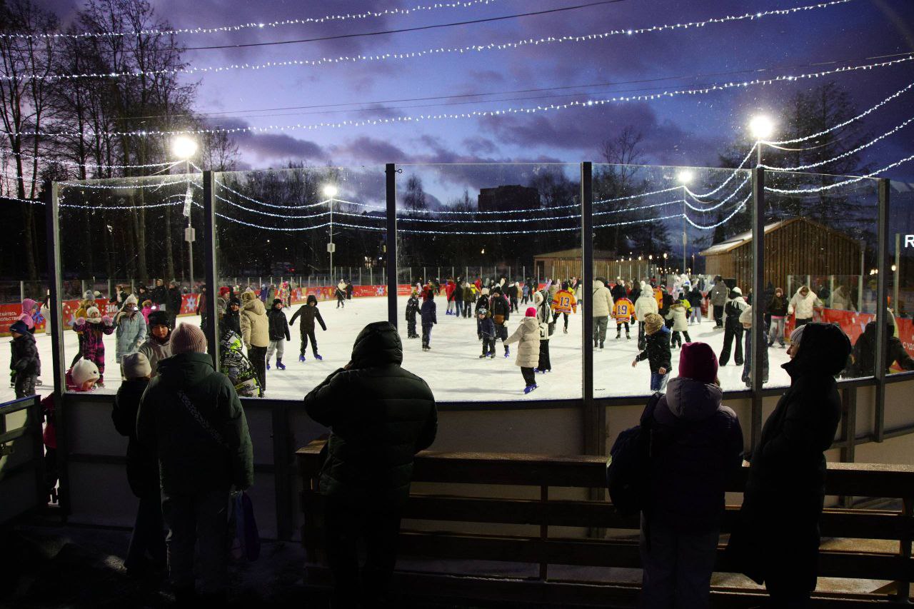 Алексей Малкин: Новый сезонный каток на Новлянской ривьере открыт! Алексей Малкин: Новый сезонный каток на Новлянской ривьере открыт!