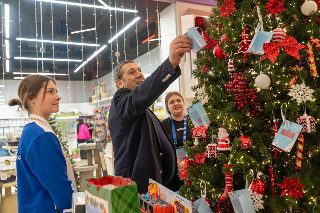 Глава Домодедово присоединилась к доброй предновогодней акции «Подари мечту ребёнку» Глава Домодедово присоединилась к доброй предновогодней акции «Подари мечту ребёнку»