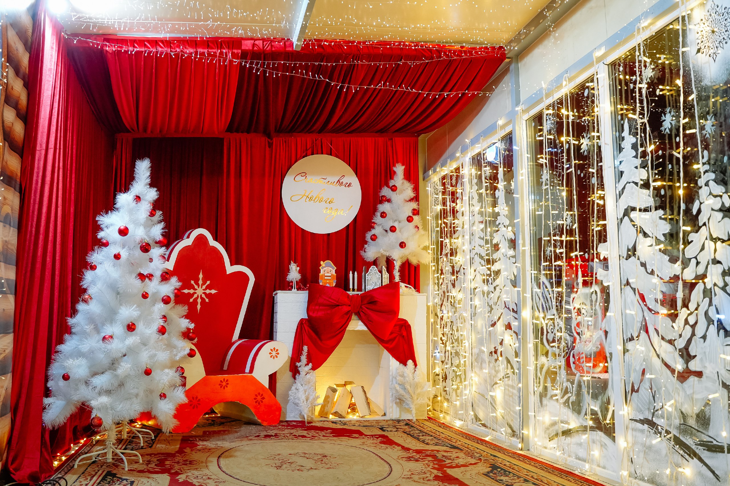 В Городском парке по выходным работает Резиденция Деда Мороза В Городском парке по выходным работает Резиденция Деда Мороза