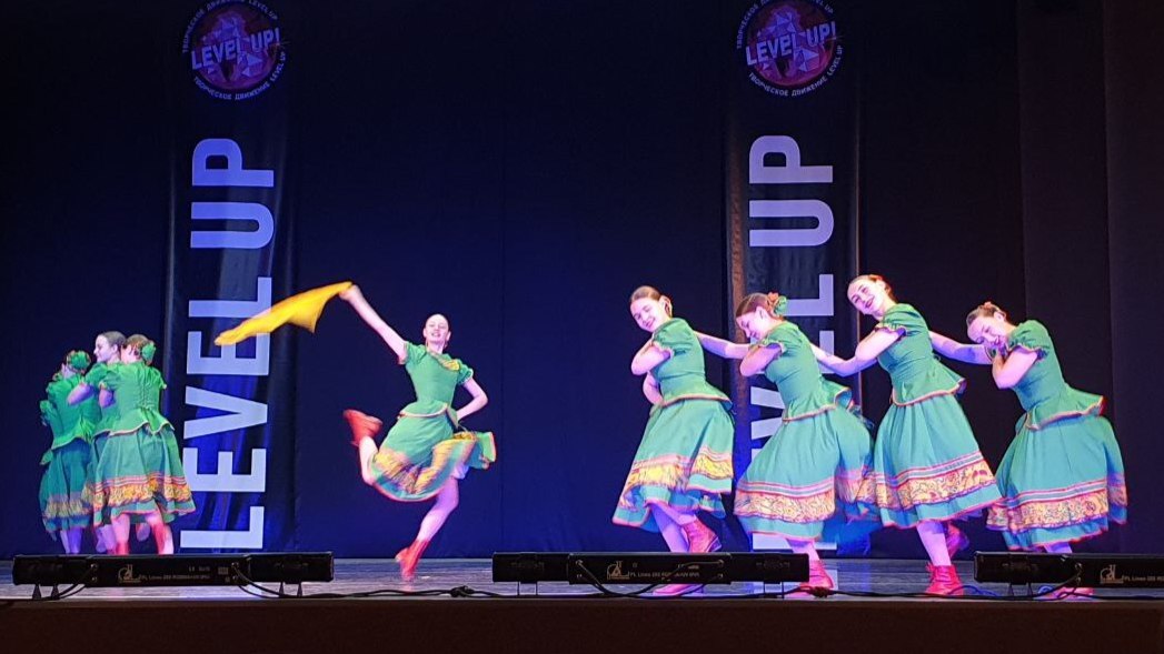 Образцовый детский коллектив ансамбль танца «Грация», руководитель Чистякова Галина Павловна, педагог Кисса Анастасия Алексеевна, стал Победителем и Призером Всероссийского конкурса хореографического искусства «Космический... Образцовый детский коллектив ансамбль танца «Грация», руководитель Чистякова Галина Павловна, педагог Кисса Анастасия Алексеевна, стал Победителем и Призером Всероссийского конкурса хореографического искусства «Космический...