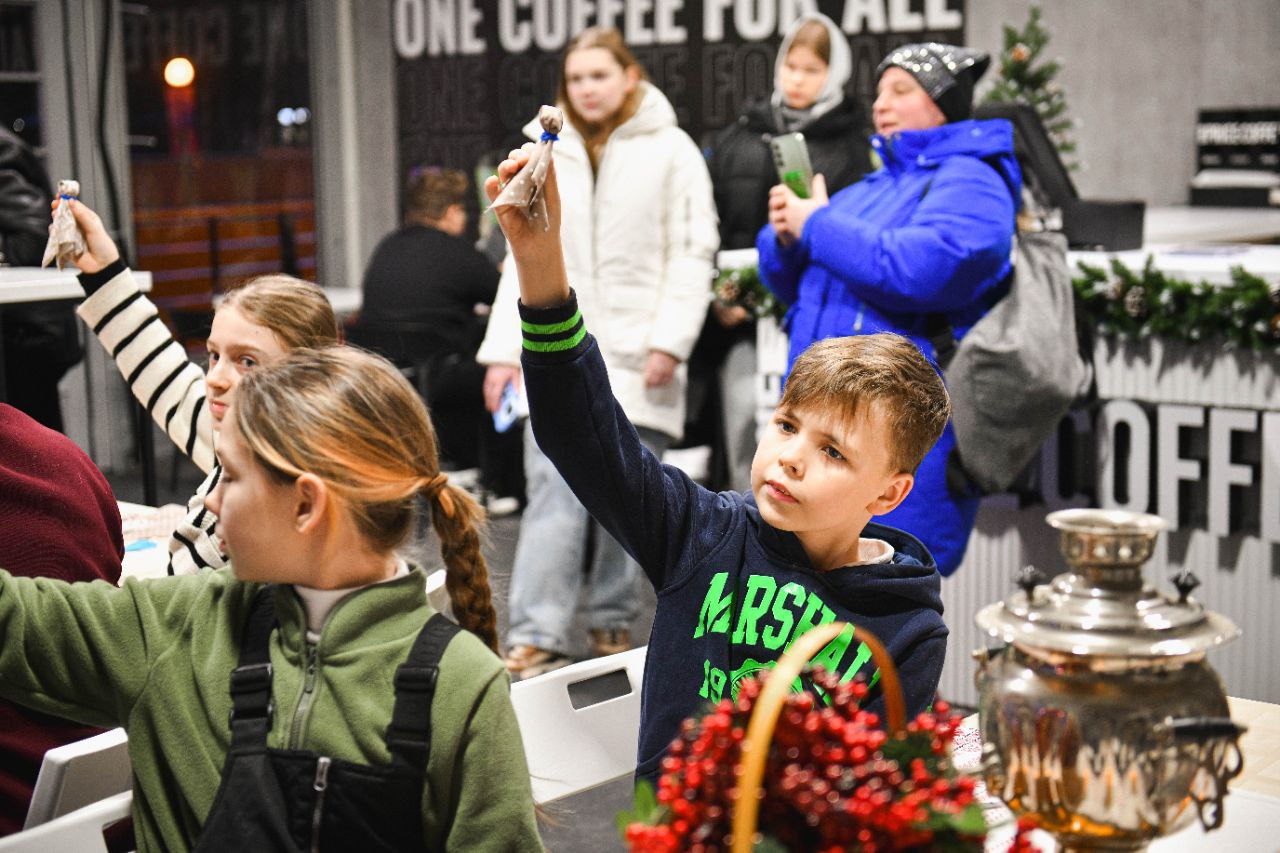 Волшебство своими руками: в Химках для детей героев СВО провели мастер-класс Волшебство своими руками: в Химках для детей героев СВО провели мастер-класс