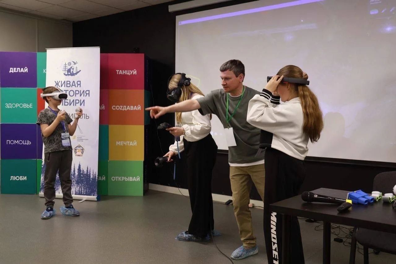 В школе №6 г. Орехово-Зуево уже не первый год работает VR-лаборатория, где цифровые инструменты стали частью повседневного обучения В школе №6 г. Орехово-Зуево уже не первый год работает VR-лаборатория, где цифровые инструменты стали частью повседневного обучения