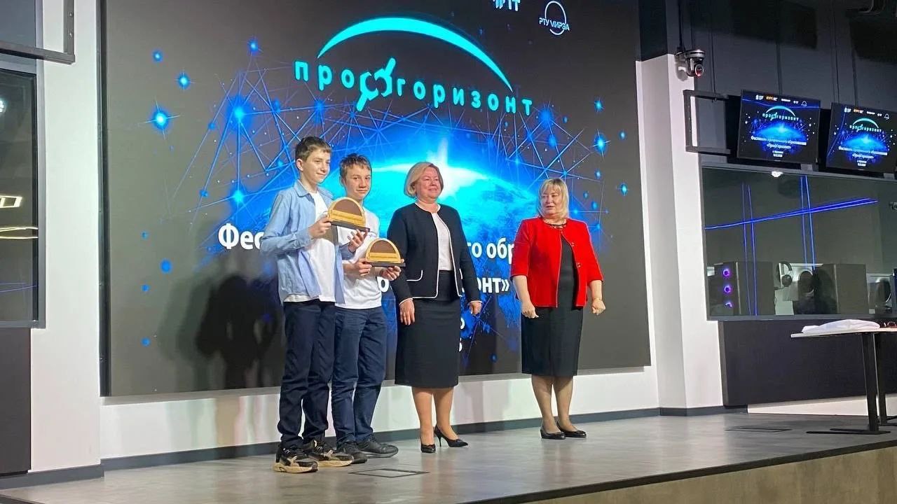 Поздравляем Кирилла Скоробогатова — лауреата регионального фестиваля! Поздравляем Кирилла Скоробогатова — лауреата регионального фестиваля!