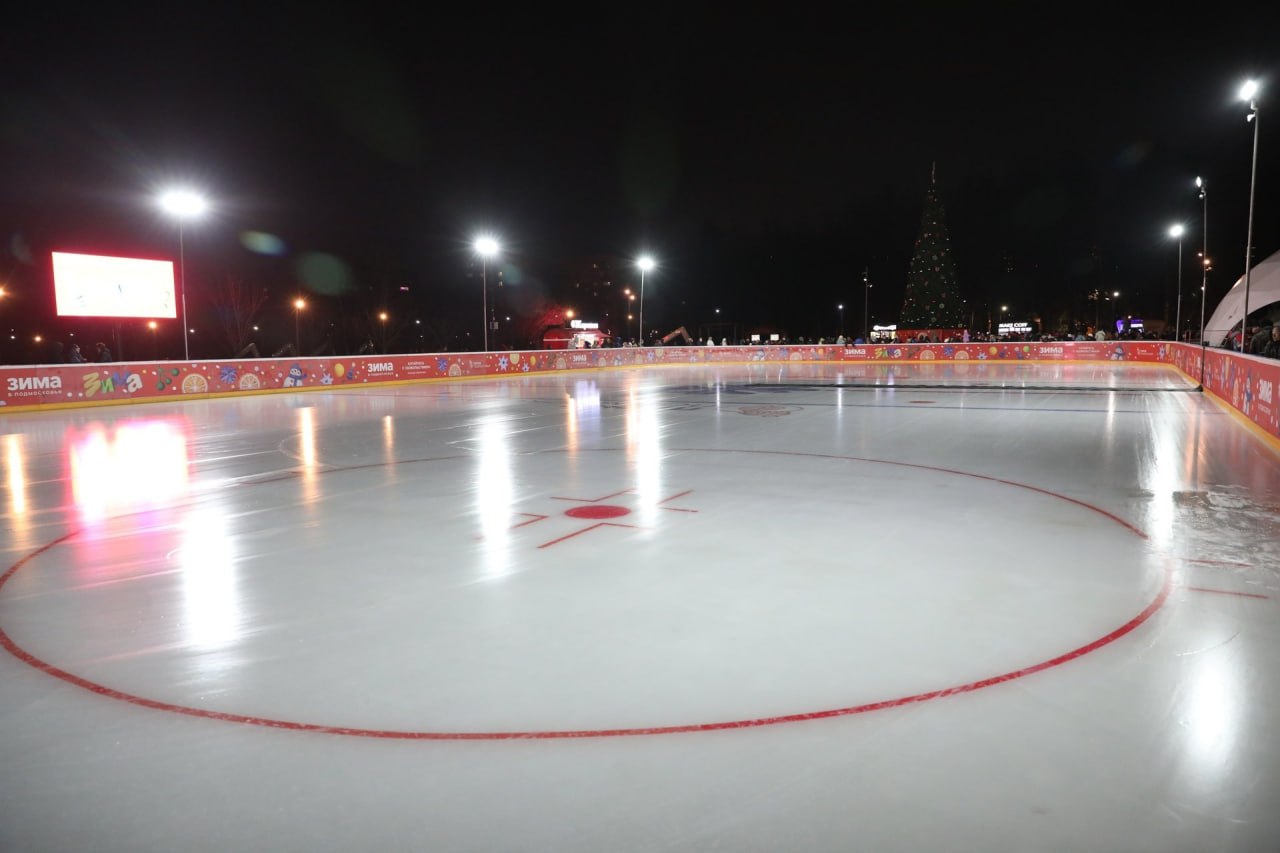 Регистрация не требуется: на каток в Центральный парк Победы - вход свободный! Регистрация не требуется: на каток в Центральный парк Победы - вход свободный!