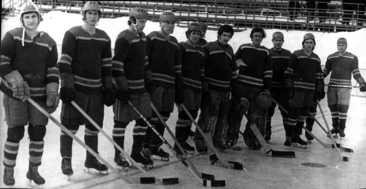 Электросталь всегда славилась школой хоккея, из спортивных клубов вышли чемпионы мира и Олимпийских игр Электросталь всегда славилась школой хоккея, из спортивных клубов вышли чемпионы мира и Олимпийских игр