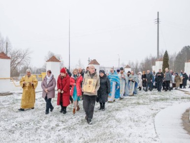 В Знаменском храме в Старой Кашире отпраздновали престольный праздник
