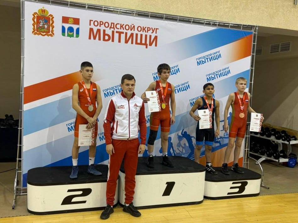 Сразу пять борцов Люберец отобрались на первенство Центрального федерального округа по греко-римской борьбе Сразу пять борцов Люберец отобрались на первенство Центрального федерального округа по греко-римской борьбе